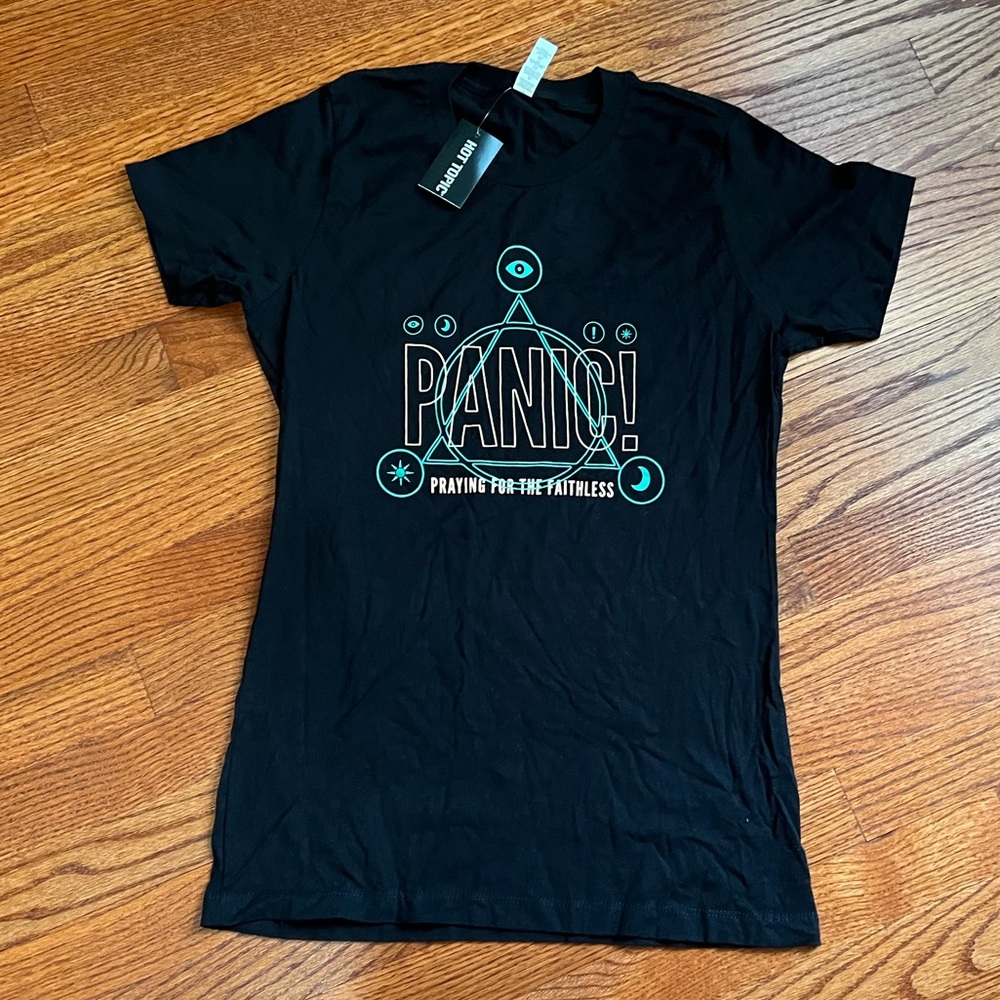 NWT Panic at the Disco tshirt